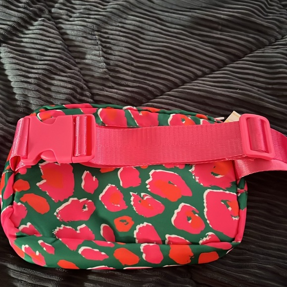 Mary Square Boutique Belt Bag Wild Child - Picture 11 of 15